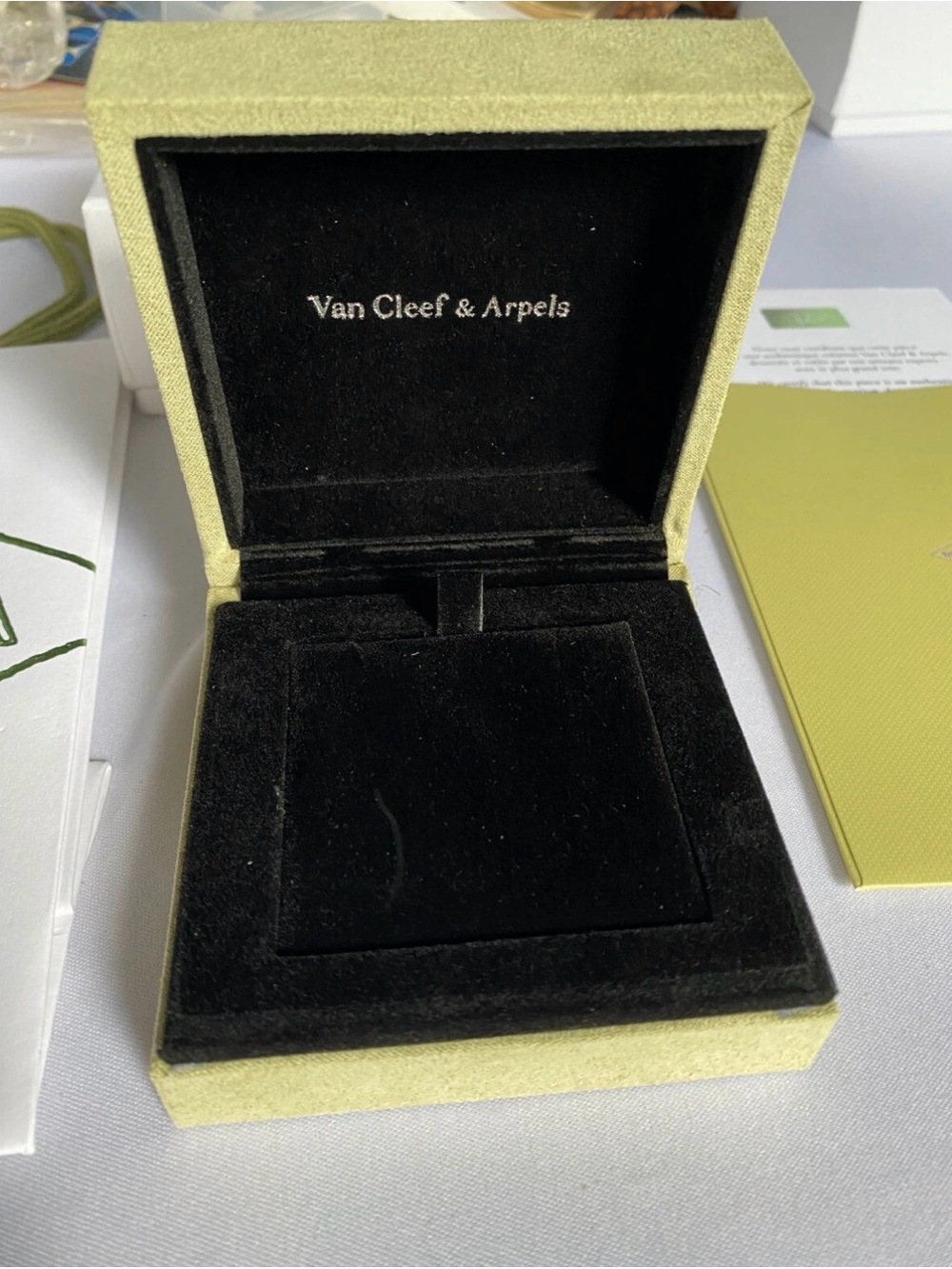 Van Cleef & Arpels Necklace Box VCA Original Travel Jewelry Case Whloe Set
